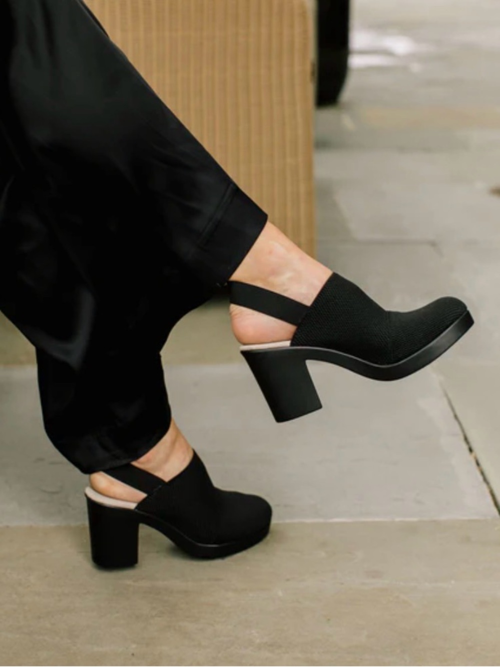 Charleston Shoe Co Debi Black Slingback Block Heel - Size 9